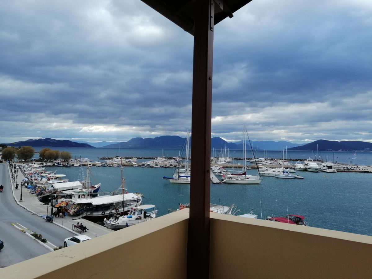 Aegina Port Apt 2-Διαμέρισμα Στο Λιμάνι Της Αίγινας 2 ภายนอก รูปภาพ