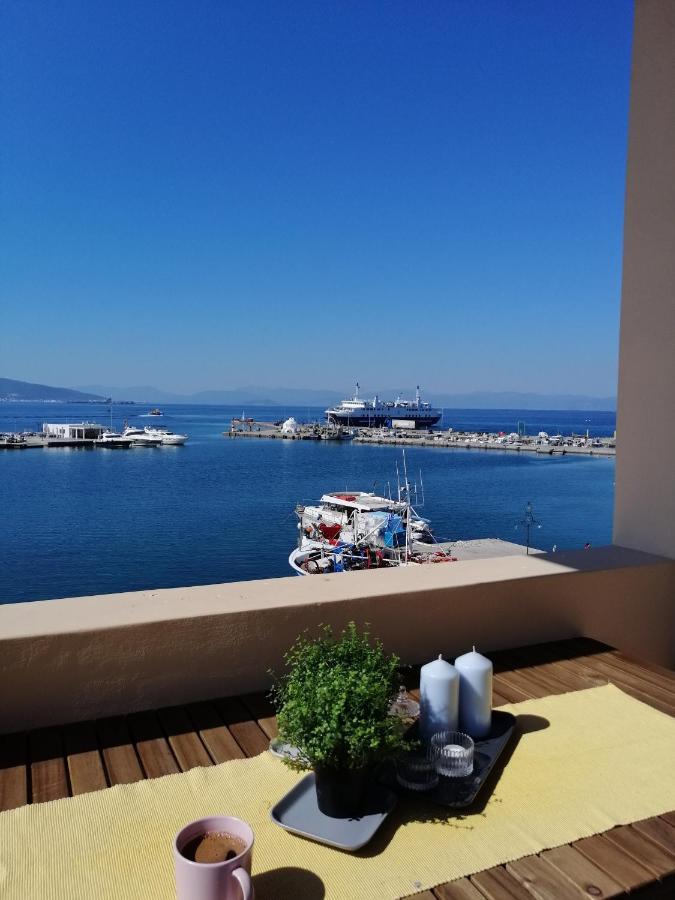 Aegina Port Apt 2-Διαμέρισμα Στο Λιμάνι Της Αίγινας 2 ภายนอก รูปภาพ